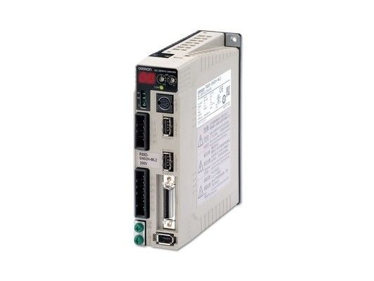 OMRON R88D-KN15H-ML2 Шасси Монтаж 1,5 кВт 240В 9,4А Нагрузка сево AC 200 ~ 240VAC