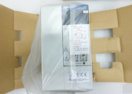 Усилитель MR-J2S-200B-EG 2 кВт постоянного тока Двигатель сервомотора DC283-326V Ввод