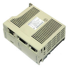 SGD-A3AP Yaskawa Servo Drive Input 1.3 AMPS SERVOPACK 50/60hz Одна фаза