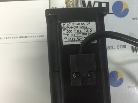 Yaskawa AC Industrial Servo Motor SGMAH-02B1A6C 200 Вт 200 Вт совершенно новый