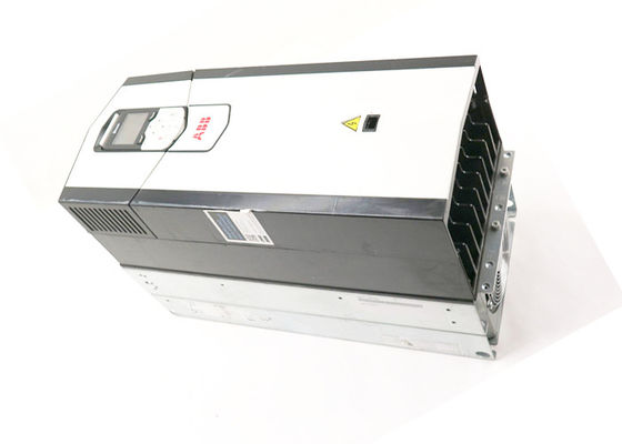 ACS880-01-084A-7 3AUA0000115105 75kW 84A Частотный инвертор Новый