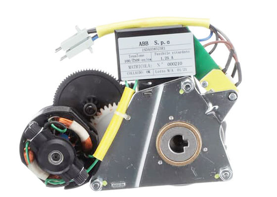 1SDA038323R1 Двигательное устройство 100/130V E1/6-T8 Аксессуары для Tmax