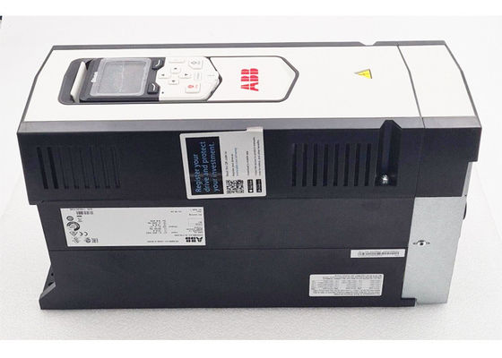 ACS880-01-12A6-3 3AUA0000107990 Стенный одноприводный привод 5,5 кВт 12,9А