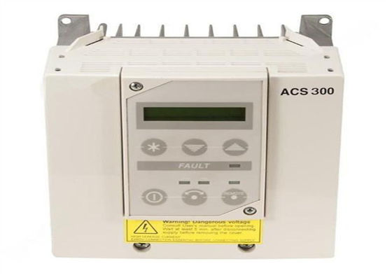 ABB 3BSE000863R1 SR511 Модуль регулировщика мощности 310W Max 35Amp 18-30 VDC Вход