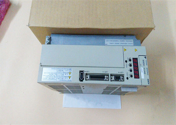 Новый SGDH-30AE Yaskawa Sigma II оригинальный сервоусилитель 0,5 кВт
