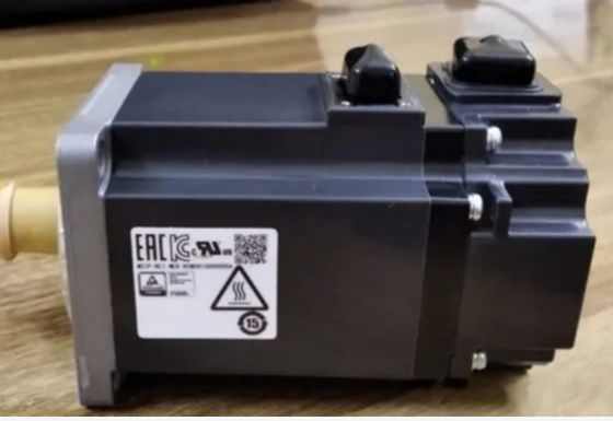 Yaskawa SGMRV-30ANA-YR12 Сервомотор 23.6AMP 200V 3.7KW Сервоприводы