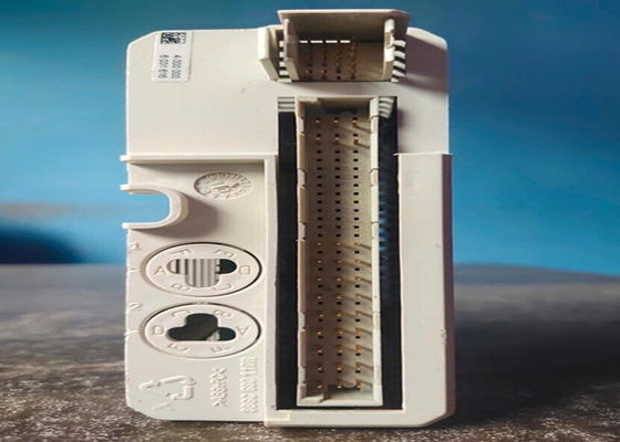 ABB DI810 3BSE008508R1 Цифровой вход 24V 16 CH Изолированный в две группы из 8 каналов.