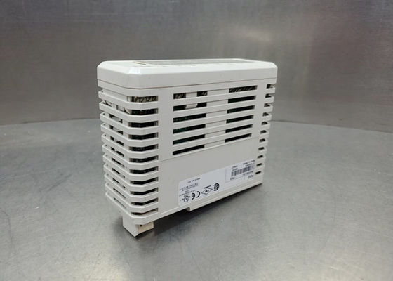 ABB DI820 3BSE008512R1 Цифровой ИО-модуль для защиты от ЭМК и соблюдения требований по выбросам
