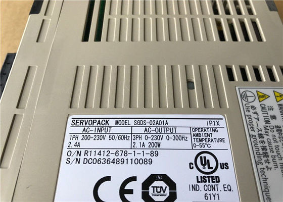 Сервоусилитель Yaskawa SGDS-04A15A 1 фаза - 4,7A 200В 400Вт 0,54 HP