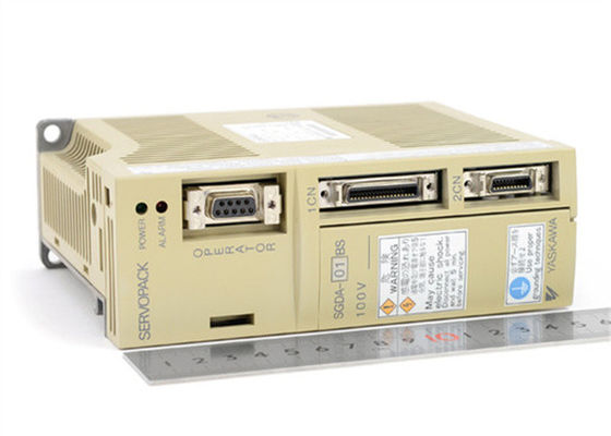 Японская Yaskawa Новый SGDA-01BS Сервоусилитель 115V AC выход