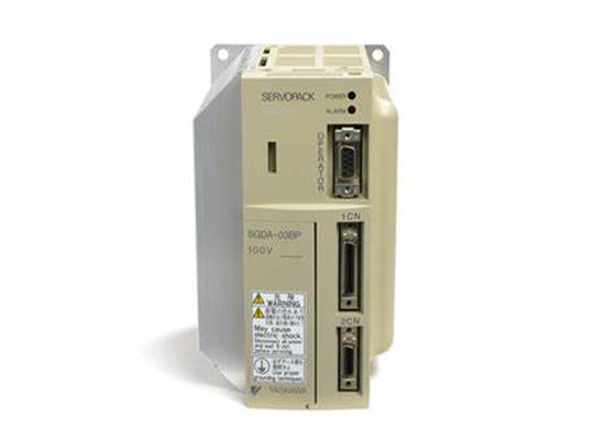 Совсем новая Yaskawa SGDL-03BP Сервоприводы 3 фазы в оригинальной коробке