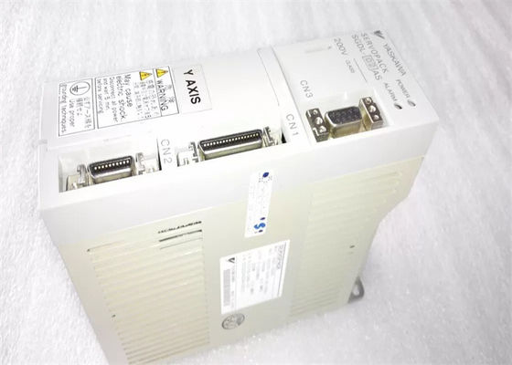 Новая Yaskawa SGD-02AS Сервоприводы 230V 200W в оригинале
