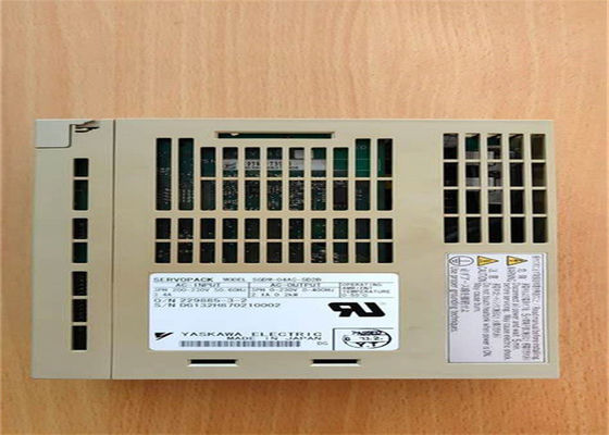 Yaskawa SGDM-04AC-SD2B сервоусилитель переменного тока Новый в оригинале 230В