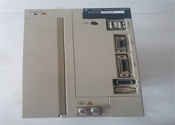 Сервоусилитель Yaskawa SGDS-20A15A совершенно новый в оригинальной коробке