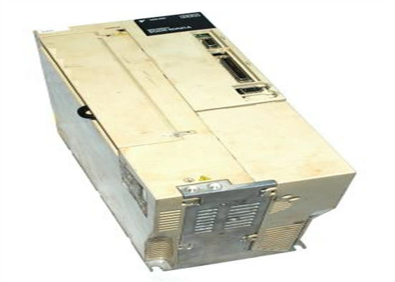 Совсем новый сервоусилитель Yaskawa SGDS-50A01A 230V в оригинале