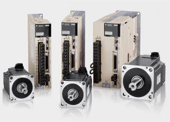 Новый сервоусилитель Yaskawa SGDS-50A12A в оригинальной коробке