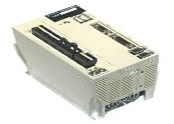 Yaskawa SGDS-50A15A AC сервоусилитель 200В напряжение совершенно новый