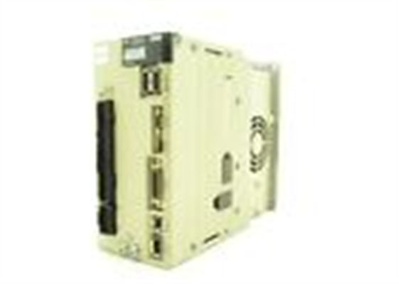 Сервоусилитель Yaskawa SGDV-3R8A11A совершенно новый оригинальный в коробке