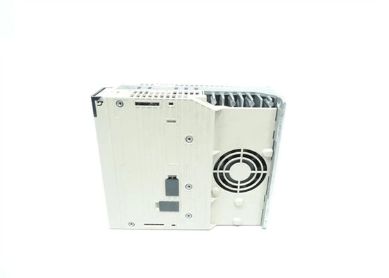 Сервоусилитель Yaskawa SGDV-5R5A21A 750W Выход Оригинальный Новый