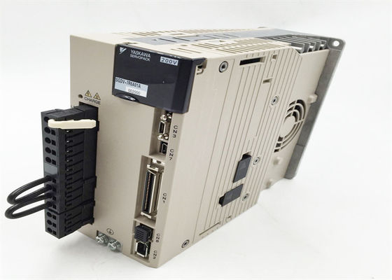 Сервоусилитель Yaskawa Sigma SGDV-7R6A01A совершенно новый оригинальный