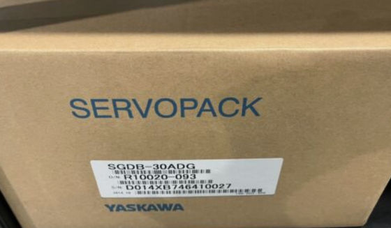 Yaskawa SGDB-30VN 18 AMP 3 PHASE 200-230 VAC 50/60HZ AC сервопривод