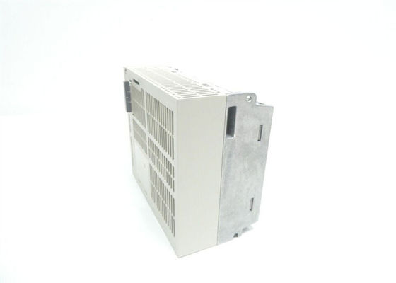SGDH-15DE Yaskawa Sigma II Series AC сервоусилитель Новый в коробке