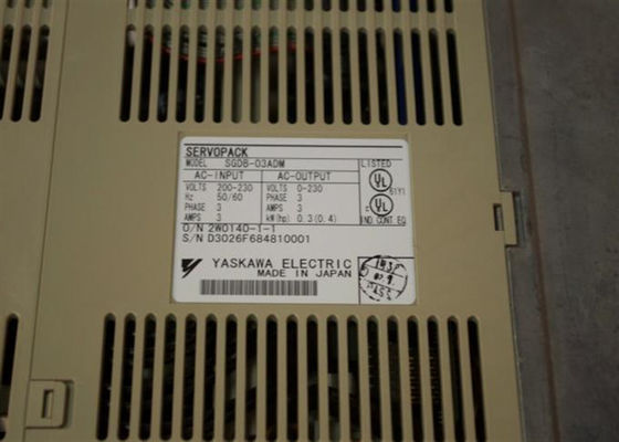 Сервоприводы Yaskawa SGDB-03ADM Оригинальный Новый в коробке 0.3kw