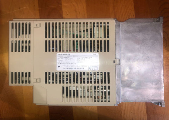 Новый Yaskawa SGDB-20VD AC Servo Drives 230V напряжение оригинальная коробка