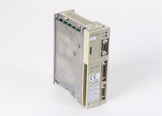 Сервоприводы Yaskawa SGDA-02VP серии оригинальные новые в коробке 200В