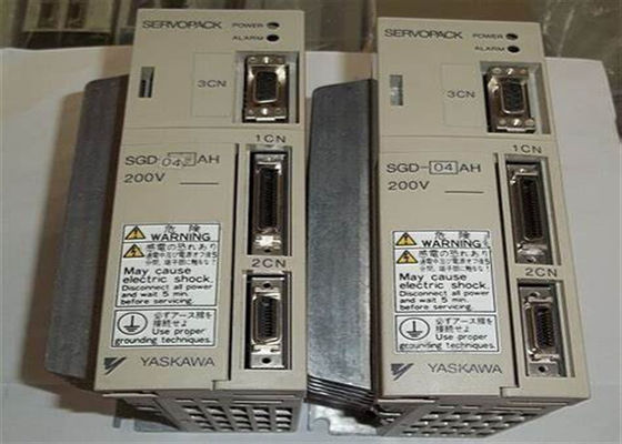 Yaskawa SGD-04AH 200В сервоприводы в оригинальной коробке