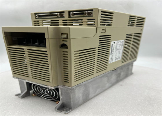 Yaskawa SGDB-10ADG Sigma Series AC сервоусилитель совершенно новый