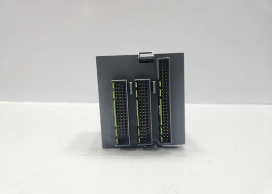 ABB AI523 1SAP250300R0001 AI523: S500 Аналоговый входный модуль 16 AI: U, I, RTD, DI. 13 Бита включительно 1-проводной сигнал