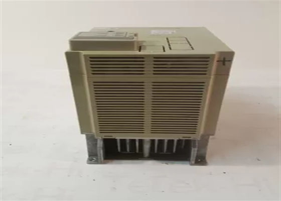 Новые промышленные сервоприводы Yaskawa SGDB-20ADP в оригинальной коробке