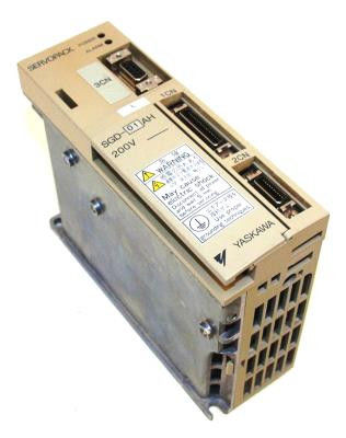 Yaskawa SGD-01AH 200В сервоприводы переменного тока Новый оригинальный ящик