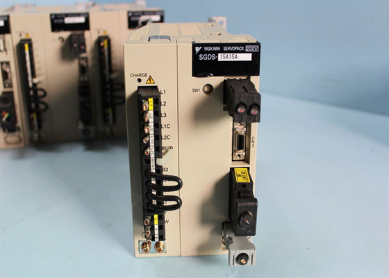 Японская Yaskawa SGDS-15A15A Сервоприводы Новые в оригинальной коробке