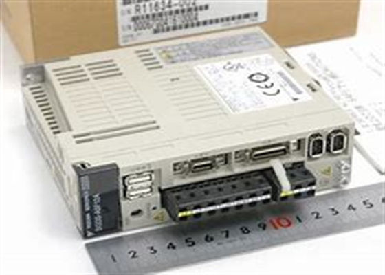 Сервоусилитель Yaskawa SGDS-A5F12A Новый оригинальный ящик
