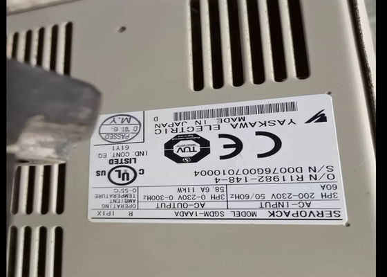 SGDM-1AADA AC Servo Drives Industry совершенно новый в оригинальной коробке