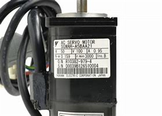 SGMAH-A5BAA21 сервомотор Yaskawa Новый в оригинальной коробке