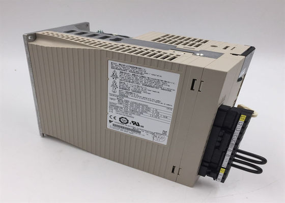 SGDV-200A01A0020 Сервоприводы Yaskawa совершенно новые в оригинальной коробке