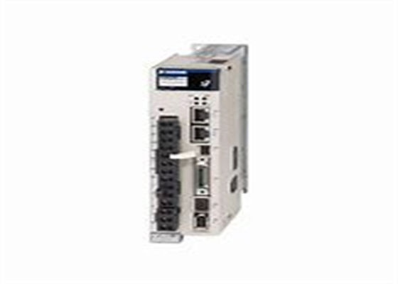 400 Вт Промышленные сервоприводы Yaskawa SGD7S-2R8A00A