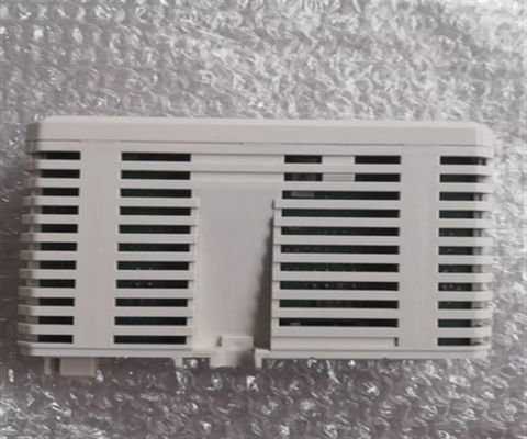 ABB 3BSE045584R1 AO845A Аналоговый выходный избыточный или единственный избыточный модуль питания