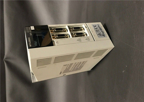 Mitsubishi Electric Industrial 600W 3-фазный сервоусилитель переменного тока MR-J2-60D-S24 170V 3.6A