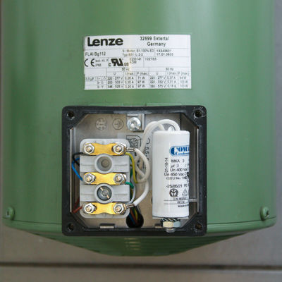 Lenze MHFMARS112-22C1C Напряжение диапазона рабочего напряжения.