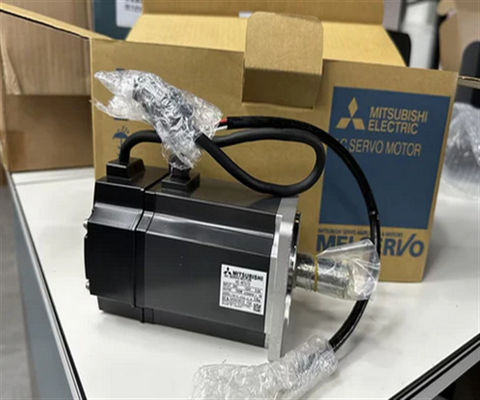 Mitsubishi AC Servo Motor HC-KFS73 750W 103V 5.6A Выход 750W IP55 3.0KG