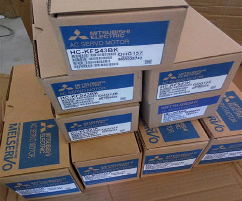 Сервомотор Mitsubishi HC-UFS352 Srvmtr 3.5kw Тормоз 2000 вращений в минуту Новый
