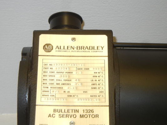 AB 1326AB-A3E-11SERV MTR 48-IN-LB 3K-RPM STD INCH Limit Switch с номинальным напряжением постоянного тока 115V