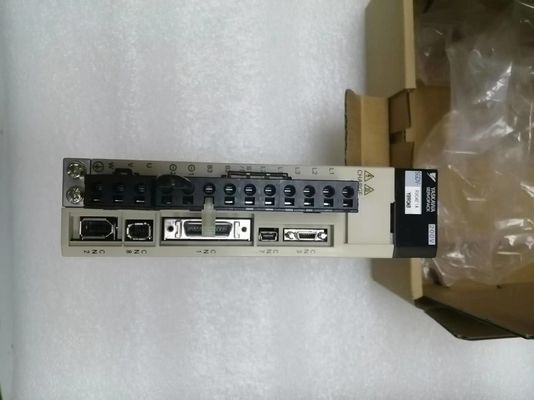 ЯСКАВА SERVOPACK SGDV-R90AE1AY890AB R10596-8-27 D0196C856220027