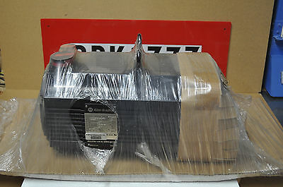 1326AB-B720C-21-TOY Сервомоторы переменного тока Идеальное решение для промышленной автоматизации