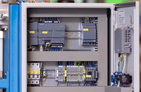 6AV6642-0BA01-1AX1 Оригинальный сенсорный экран Siemens 6AV6 642-0BA01-1AX1
