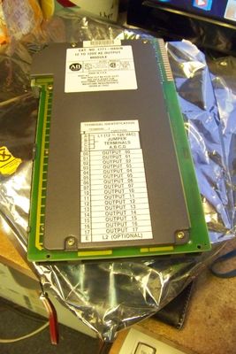 ALLEN-BRADLEY 1771-OAD Цифровые модули ввода и вывода